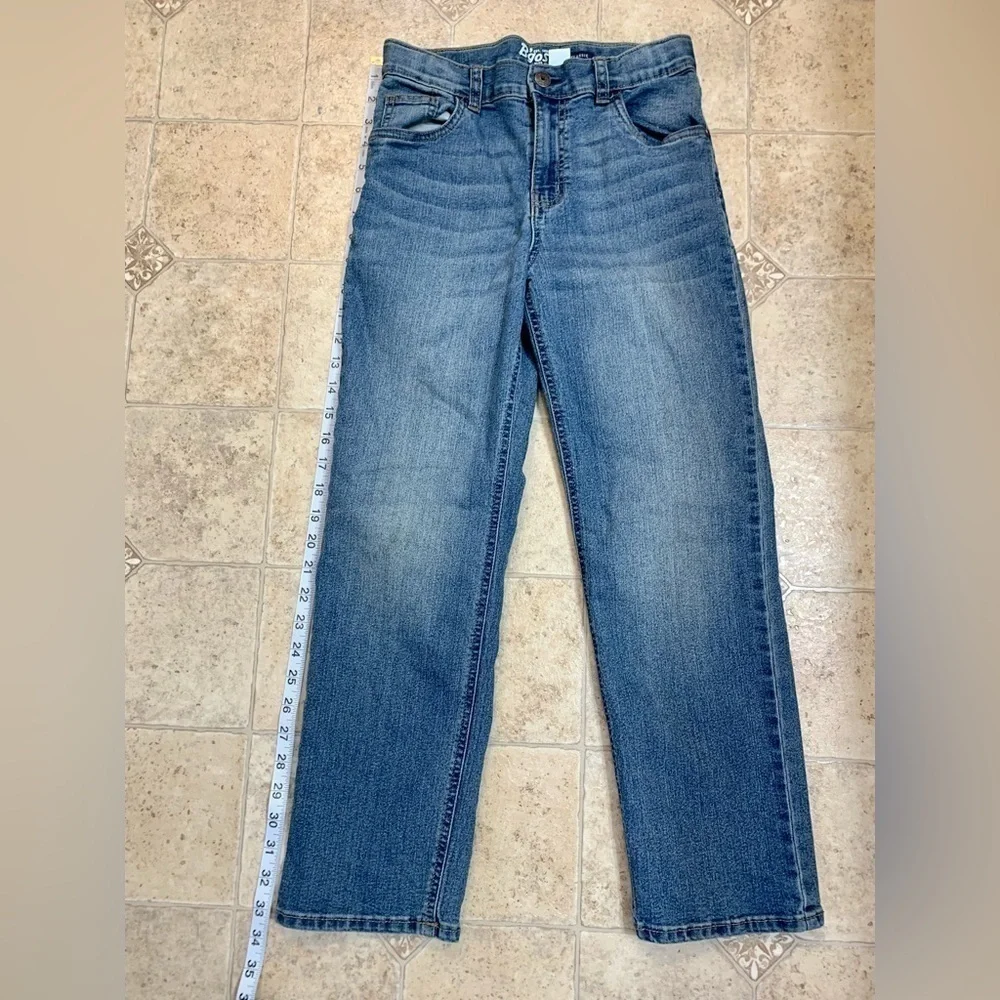 Boys 10R Osh Kosh B’Gosh Distressed Straight Leg Blue Jeans Like New